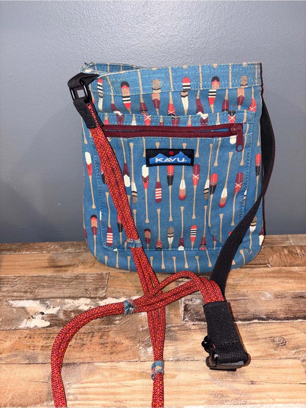 Kavu Oar-Print Crossbody Bag in Blue and Red